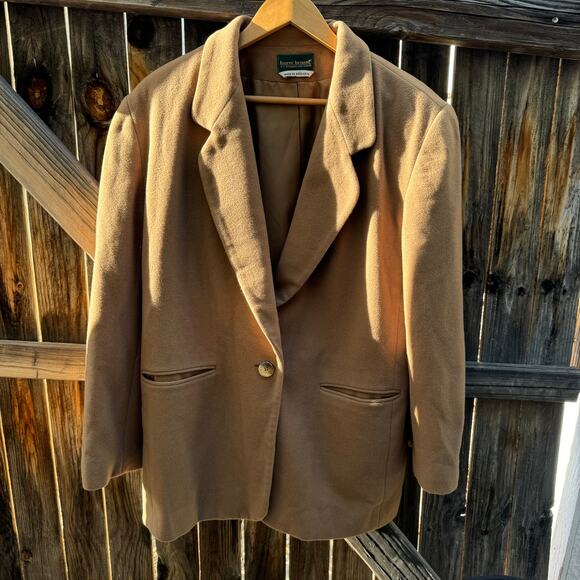 Vintage Harve Benard Camel Wool Cashmere 1980s Blazer with Shoulder Pads L - XL - Picture 2 of 13